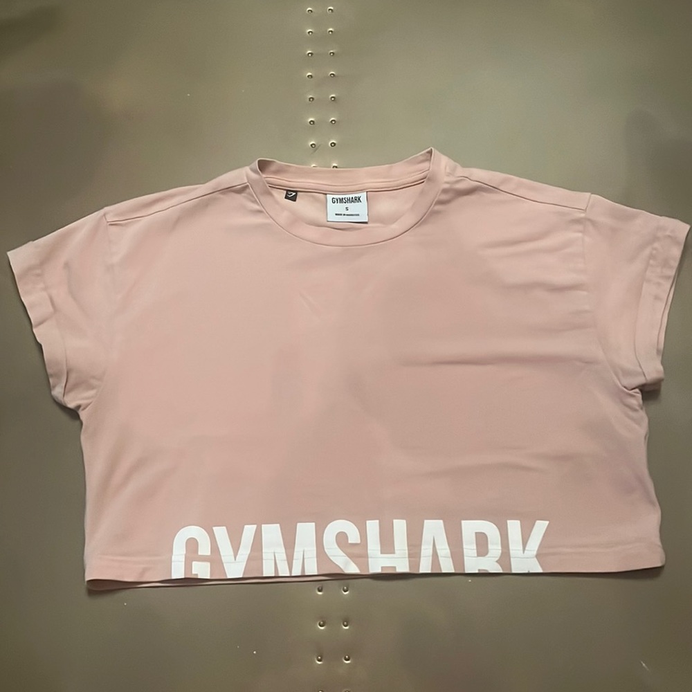 GYMSHARK crop top